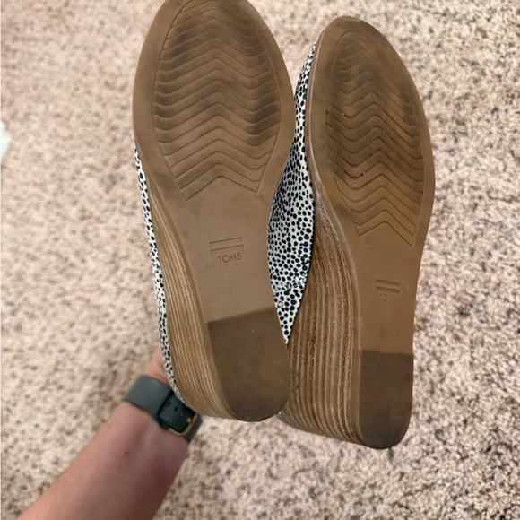 Toms Black and White Patterned Ankle Boots - Picture 3 of 7